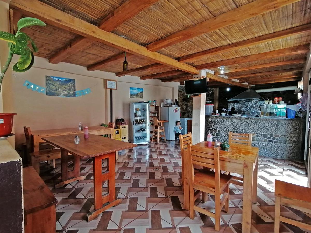 Hostal Dona Clarita & Vegetarian Food Chugchilán Exteriér fotografie