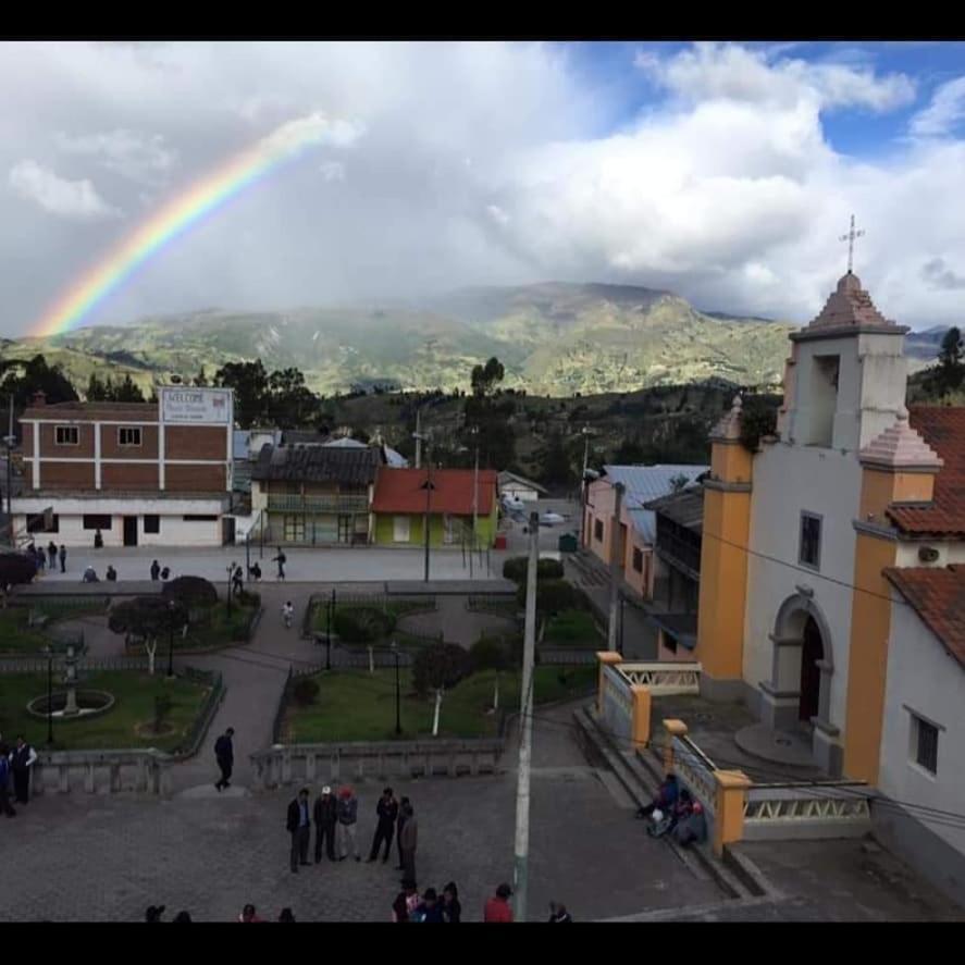 Hostal Dona Clarita & Vegetarian Food Chugchilán Exteriér fotografie
